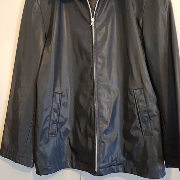O13 Colebrook & Co Outerwear shiney black polyvinyl rain zip-up jacket - Picture 10 of 12